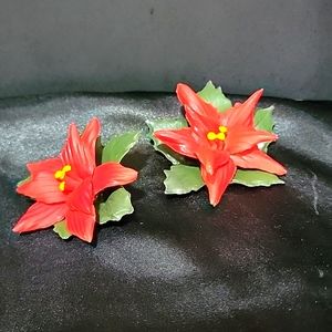 Capidomonte Porcelain Poinsettias